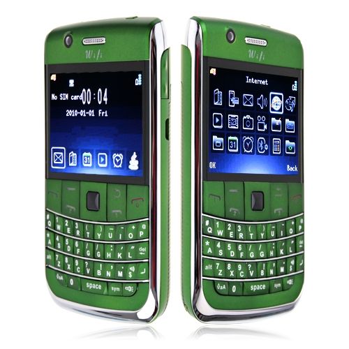 Celular T9900 com 3 Chips, WiFi, TV, Java, Teclado QWERTY